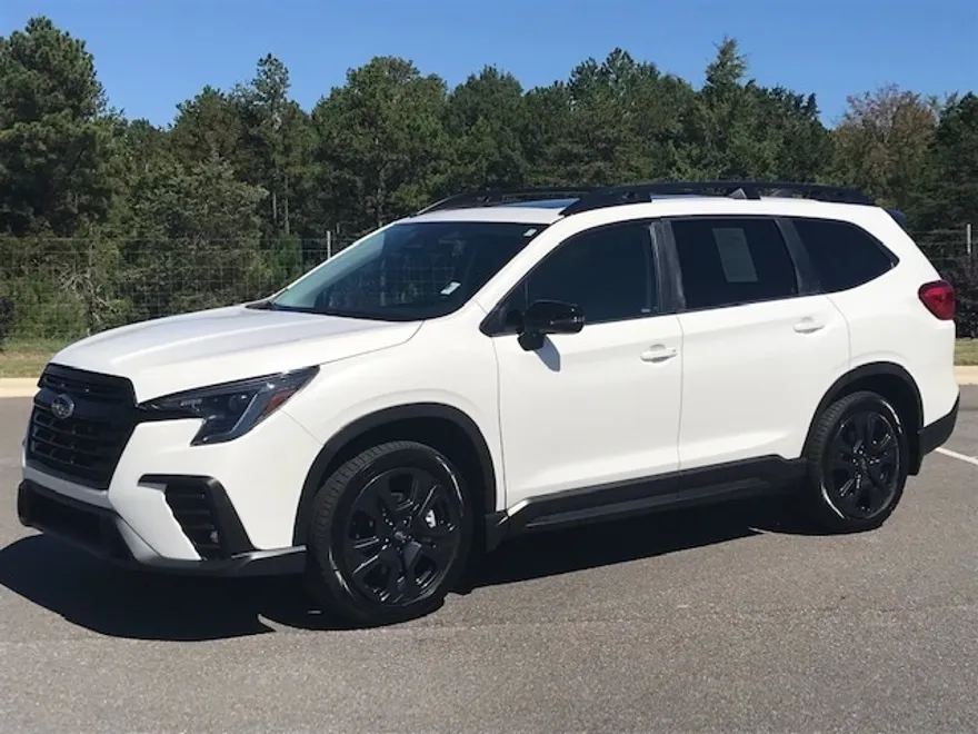 2023 Subaru Ascent Onyx Edition photo 1