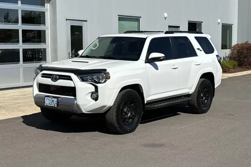 2020 Toyota 4Runner TRD Premium photo 1