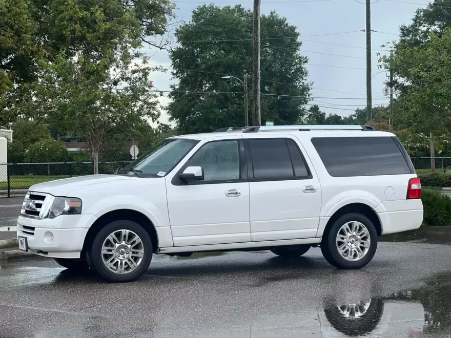 2014 Ford Expedition EL Limited photo 1