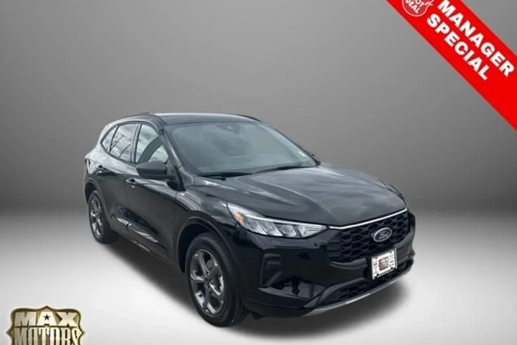 2024 Ford Escape ST-Line photo 1