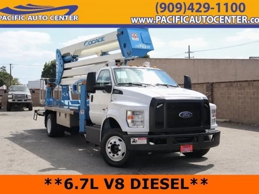 2019 Ford F-650 photo 1