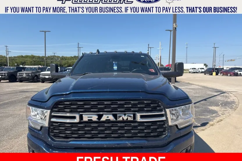 2022 Ram 3500 Big Horn Lone Star photo 1