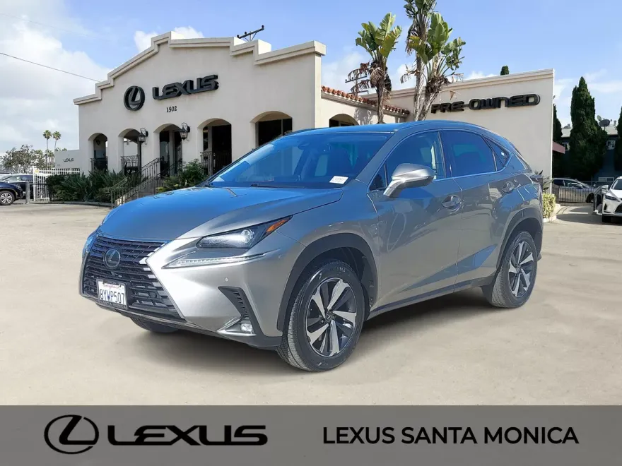 2021 Lexus NX 300 photo 1