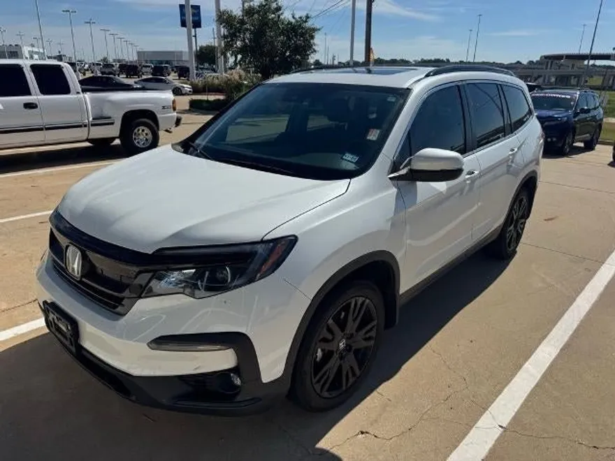 2022 Honda Pilot Special Edition photo 1