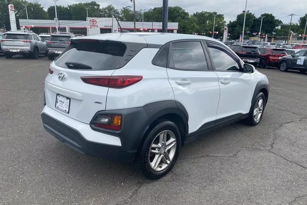 2019 Hyundai Kona SE photo 1