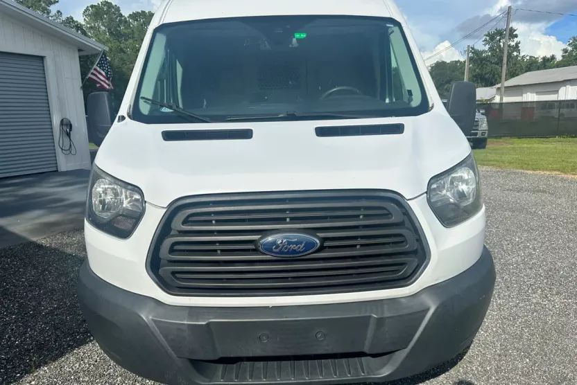 2018 Ford Transit Van photo 1