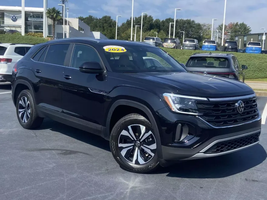 2024 Volkswagen Atlas Cross Sport SE photo 1