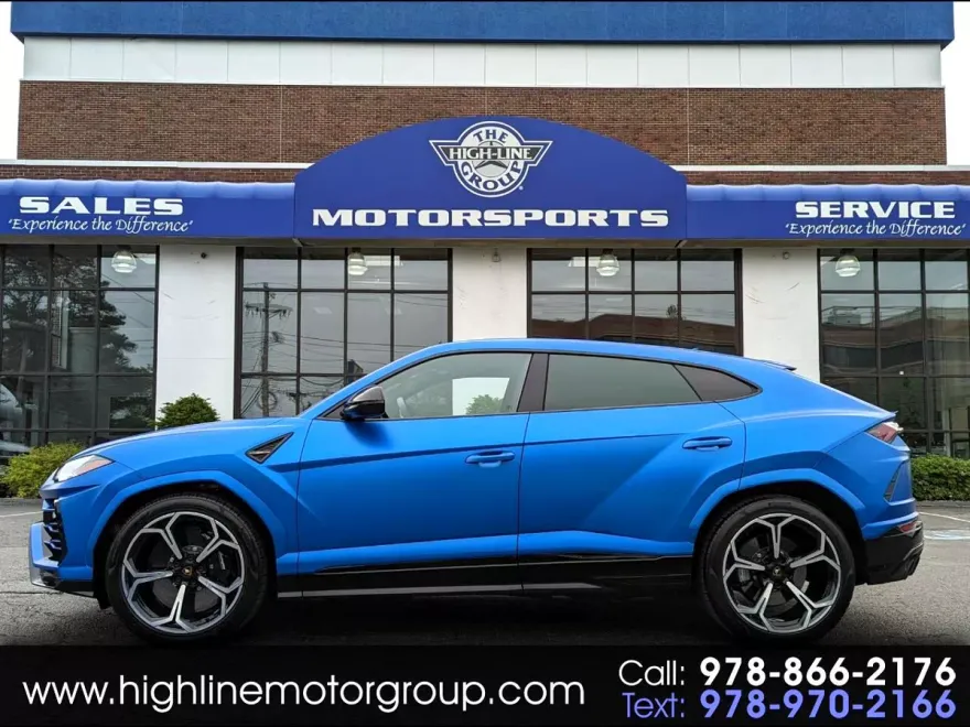 2021 Lamborghini Urus photo 1