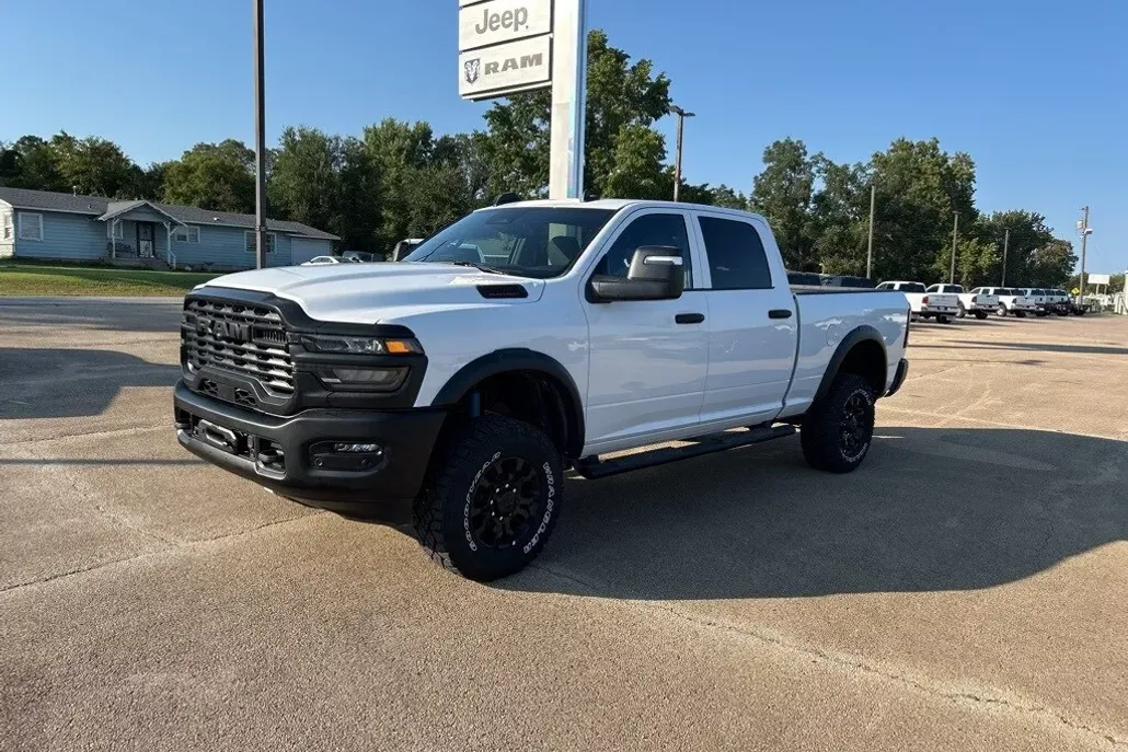 2025 Ram 2500 Tradesman photo 1
