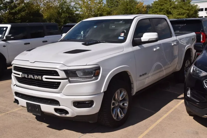 2020 Ram 1500 Laramie photo 1