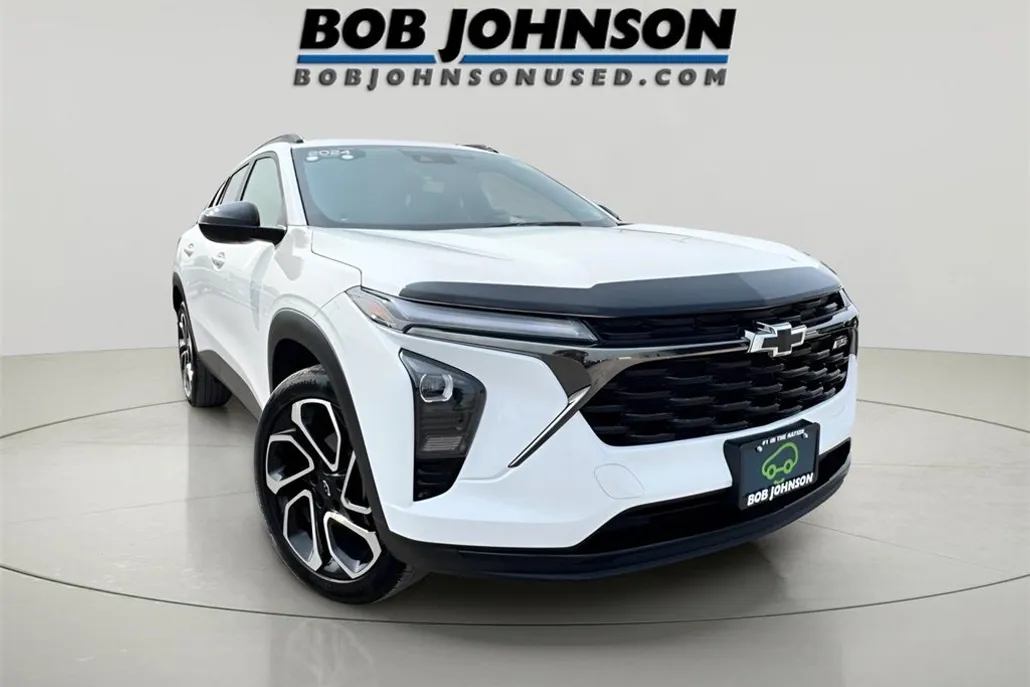 2024 Chevrolet Trax photo 1