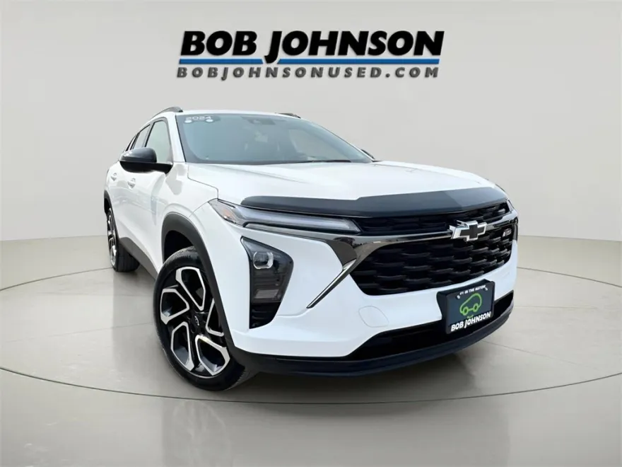 2024 Chevrolet Trax photo 1