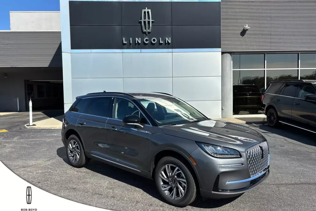 2026 Lincoln Corsair Premiere photo 1