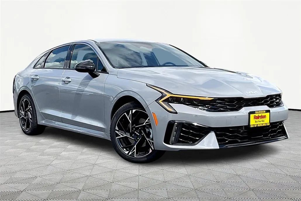 2026 Kia K5 GT-Line photo 1