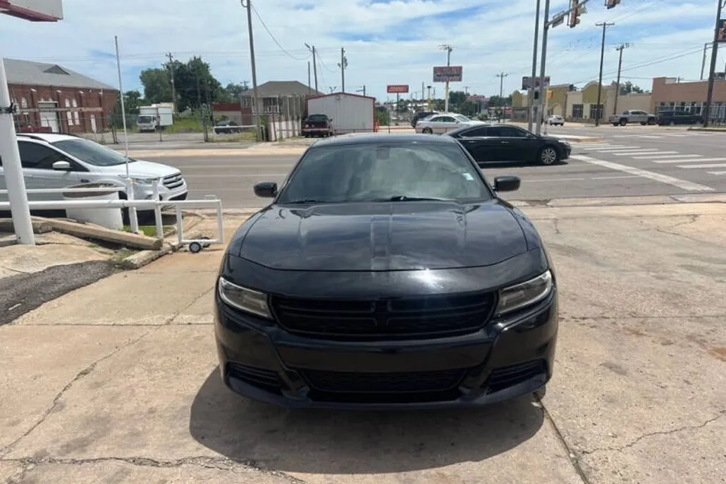 2019 Dodge Charger SXT photo 1