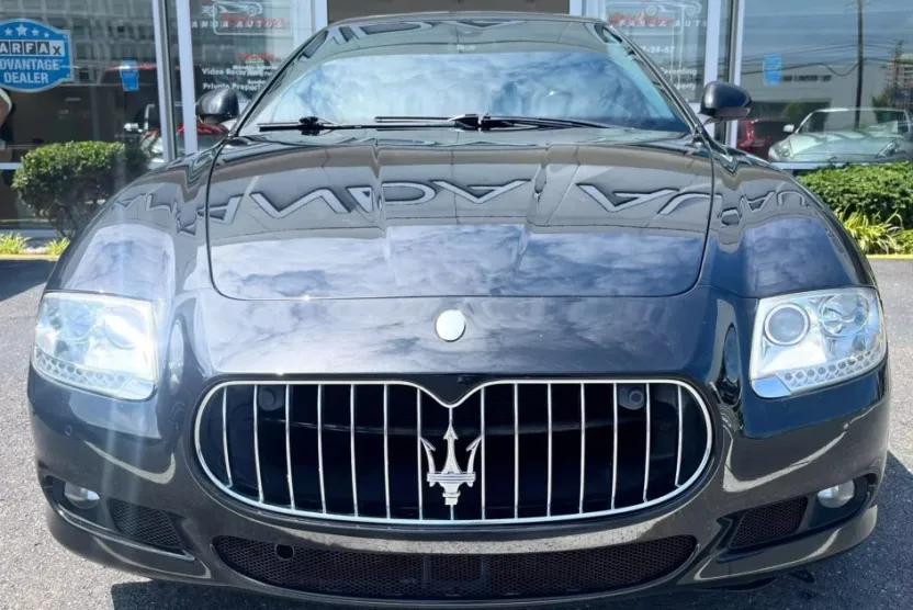 2009 Maserati Quattroporte Sport GT S photo 1