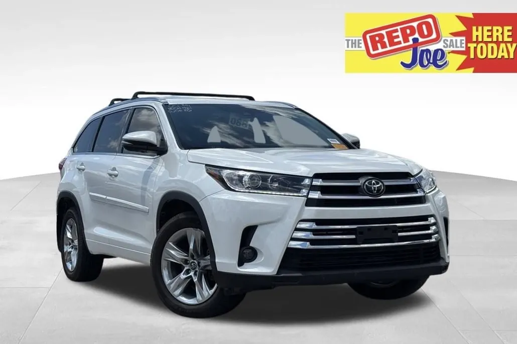 2019 Toyota Highlander Limited photo 1