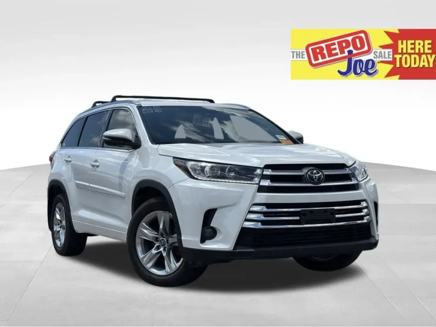 2019 Toyota Highlander Limited photo 1