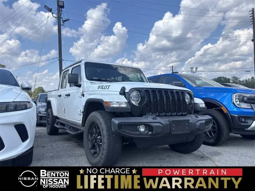 2021 Jeep Gladiator Willys photo 1