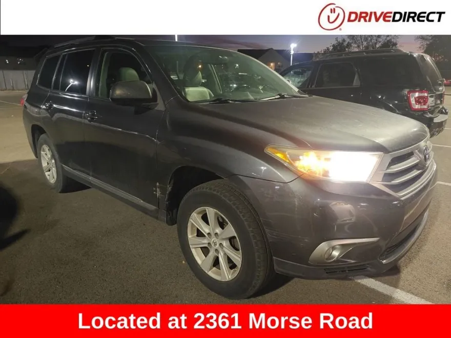 2012 Toyota Highlander SE photo 1