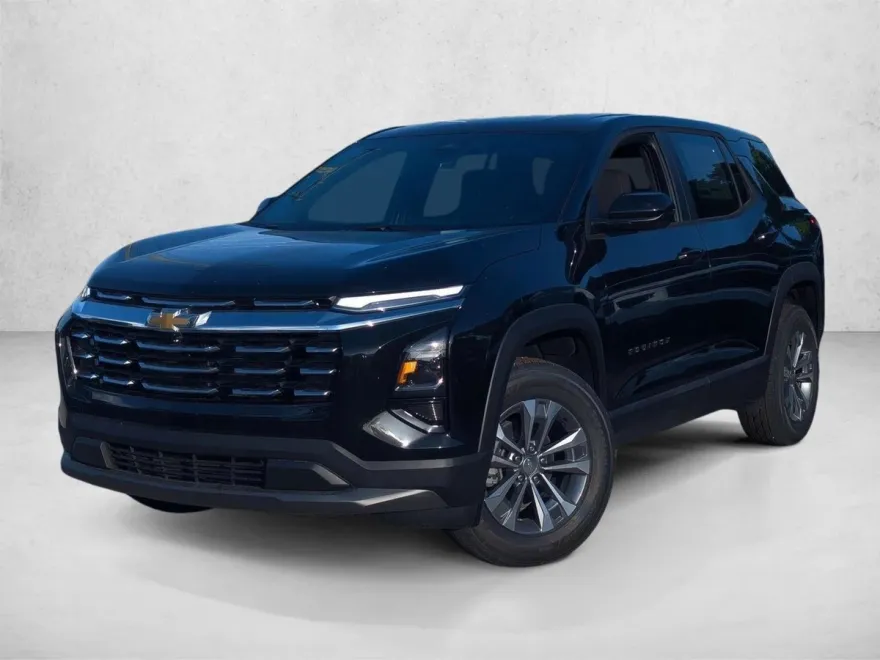 2026 Chevrolet Equinox LT photo 1