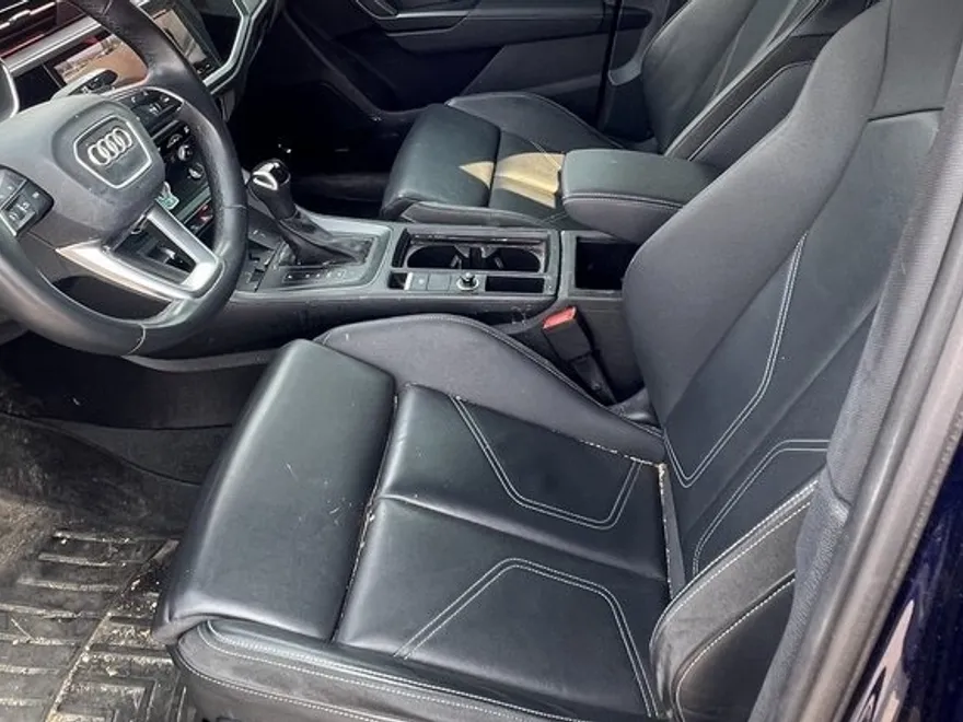 2023 Audi Q3 S line Premium Plus photo 1
