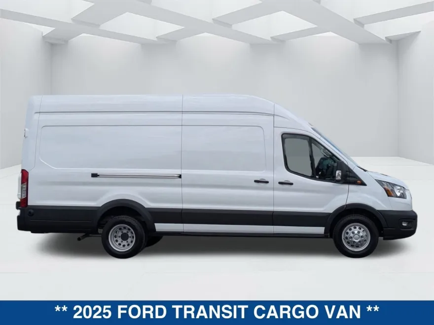 2025 Ford Transit Cargo Van photo 1