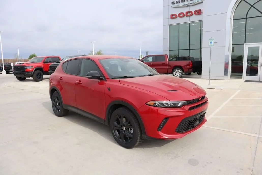 2025 Dodge Hornet GT photo 1