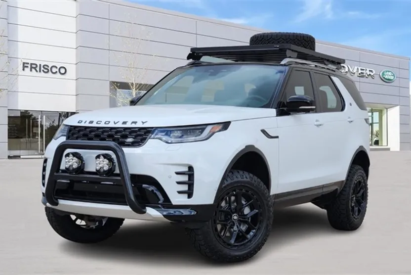 2024 Land Rover Discovery SE photo 1