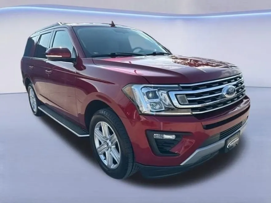 2019 Ford Expedition XLT photo 1