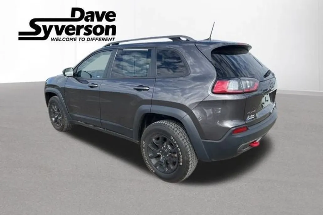 2020 Jeep Cherokee Trailhawk photo 1