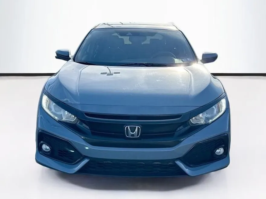 2017 Honda Civic EX Hatchback photo 1