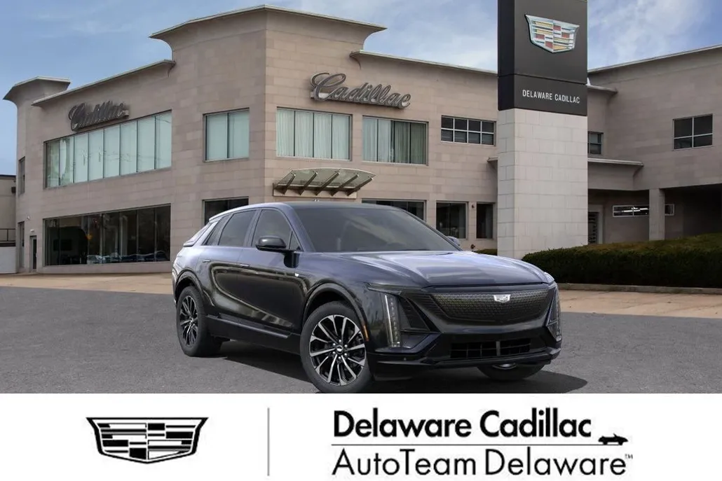2025 Cadillac Lyriq Sport photo 1