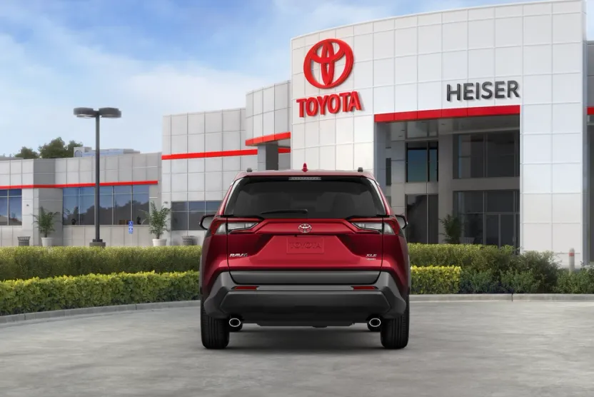 2025 Toyota RAV4 XLE photo 1