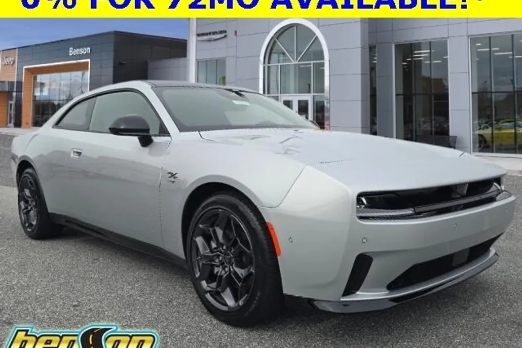 2025 Dodge Charger R/T photo 1
