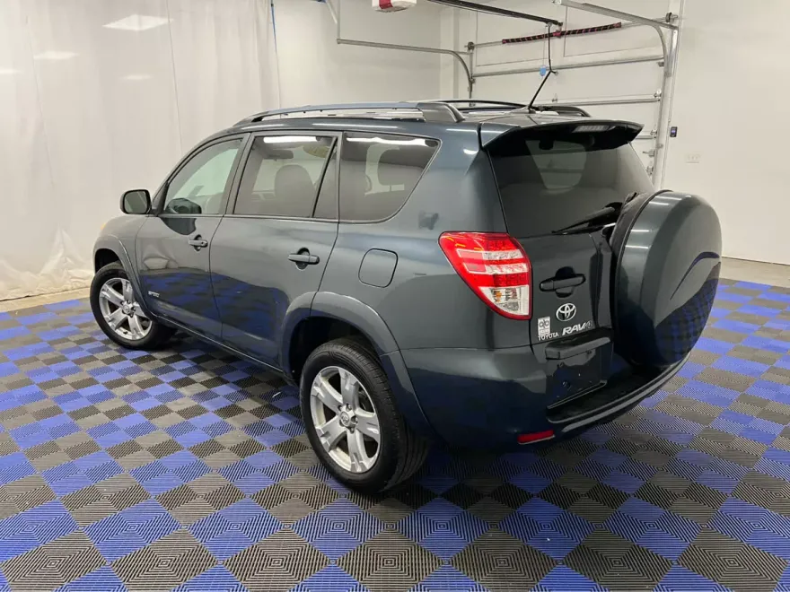 2010 Toyota RAV4 Sport photo 1