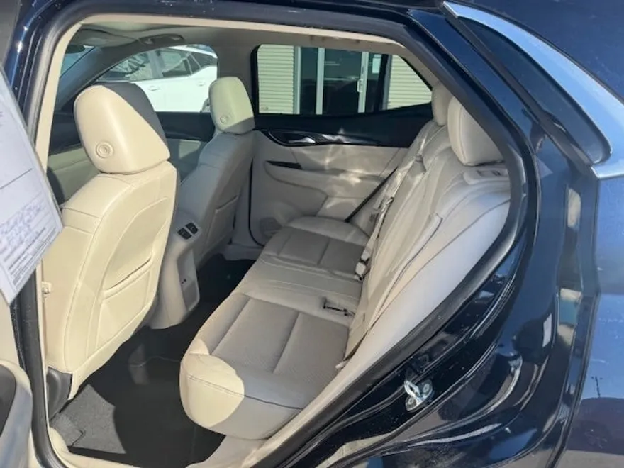 2021 Buick Envision Essence photo 11