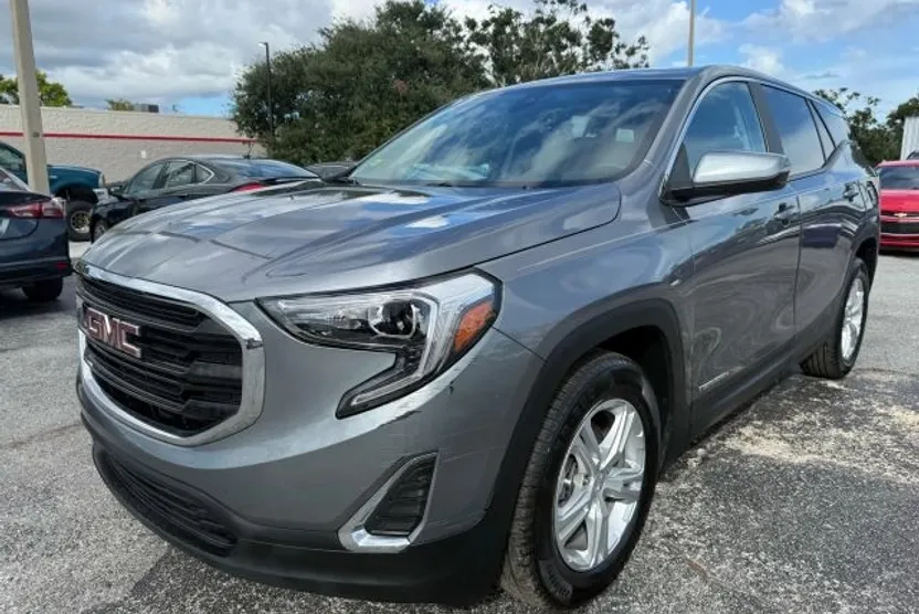2021 Gmc Terrain SLE photo 1