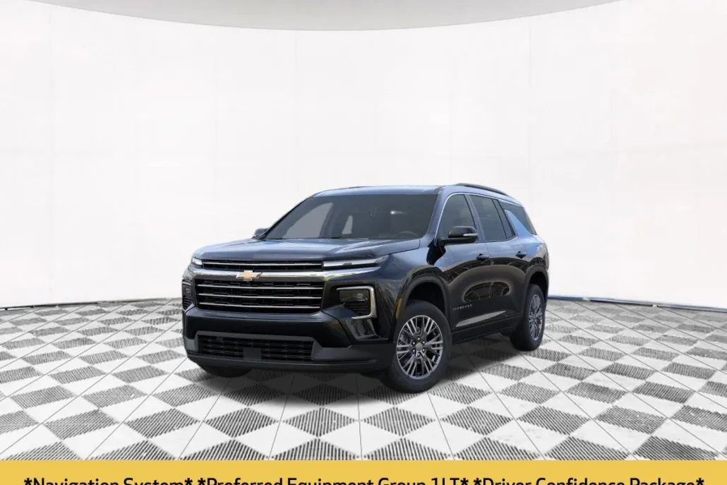 2025 Chevrolet Traverse photo 1