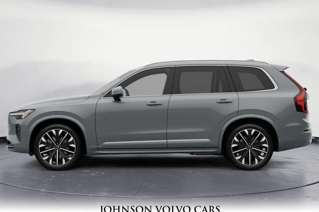 2026 Volvo XC90 Plus photo 1