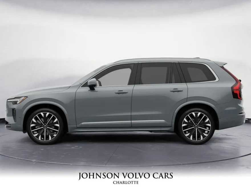 2026 Volvo XC90 Plus photo 1