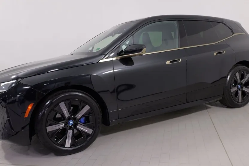 2023 Bmw iX xDrive50i photo 1