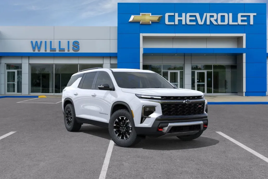 2026 Chevrolet Traverse Z71 photo 1