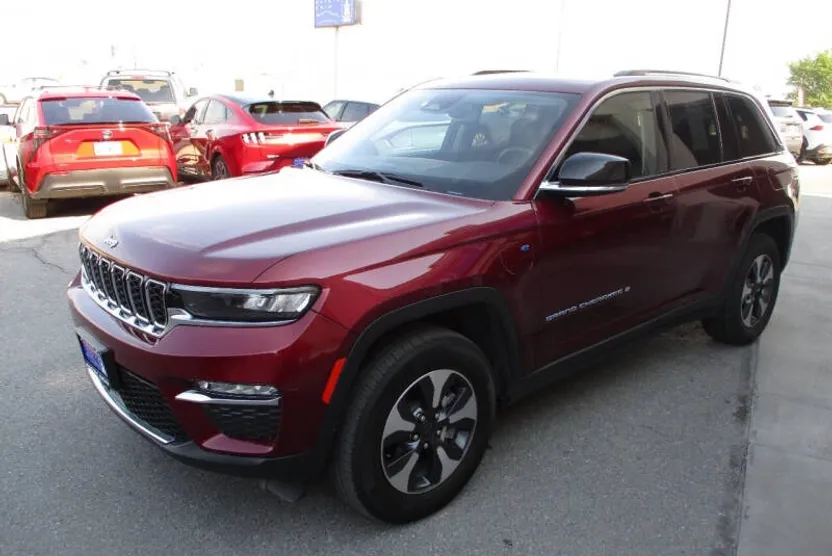 2023 Jeep Grand Cherokee 4xe photo 1