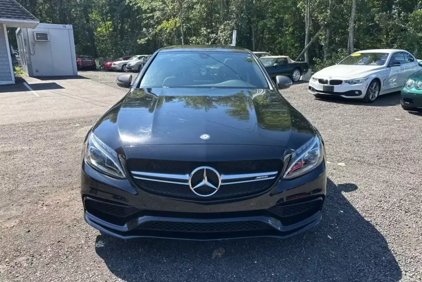 2017 Mercedes Benz C AMG 63 S photo 1