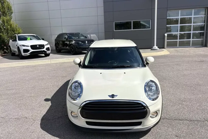 2018 Mini Cooper Hardtop photo 1