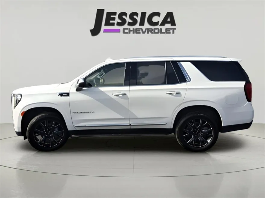 2023 Gmc Yukon SLT photo 1