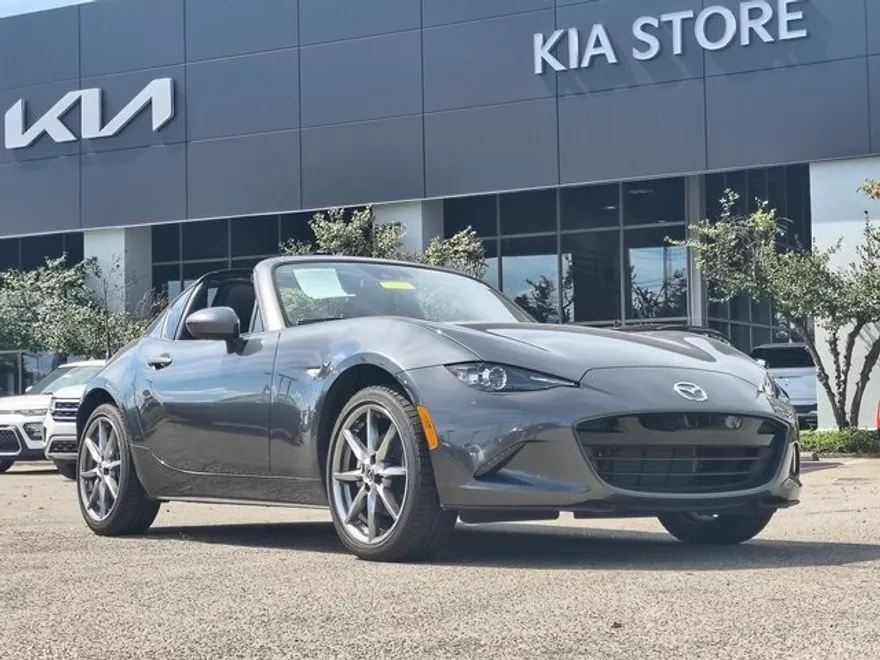2022 Mazda MX-5 Miata RF Miata Grand Touring photo 1