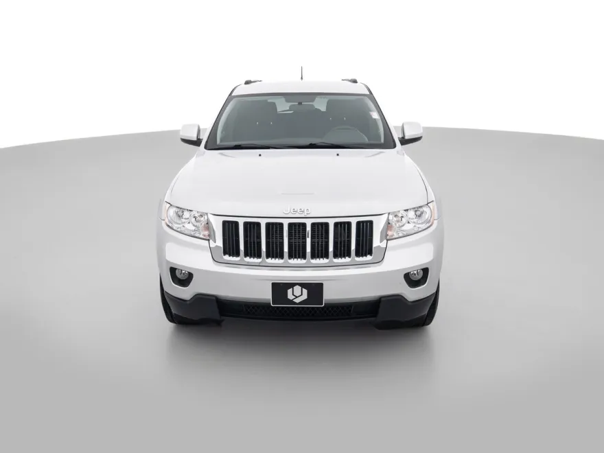 2011 Jeep Grand Cherokee Laredo photo 1