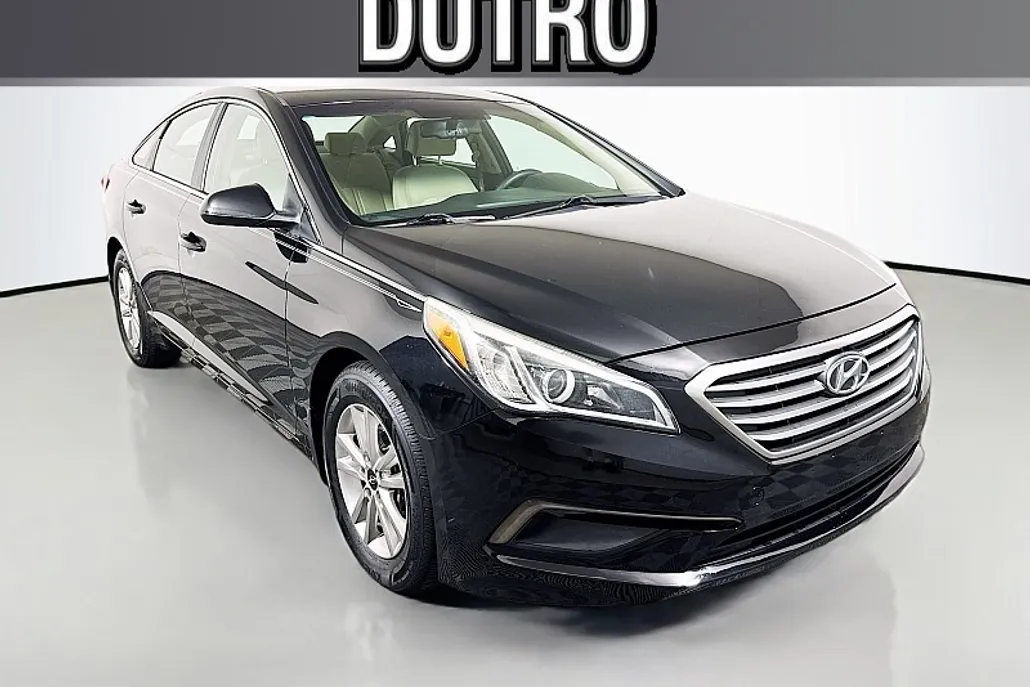 2016 Hyundai Sonata SE photo 1